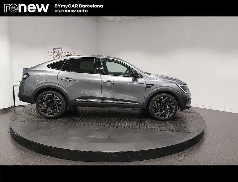 Usado Renault Arkana Esprit Alpine 145 CV (106 kW) 2024 Gris SUV