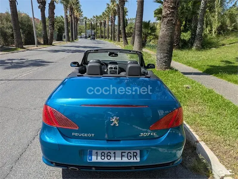 Usado Peugeot 307 CC Sport 136 CV (100 kW) 2006 Azul Descapotable
