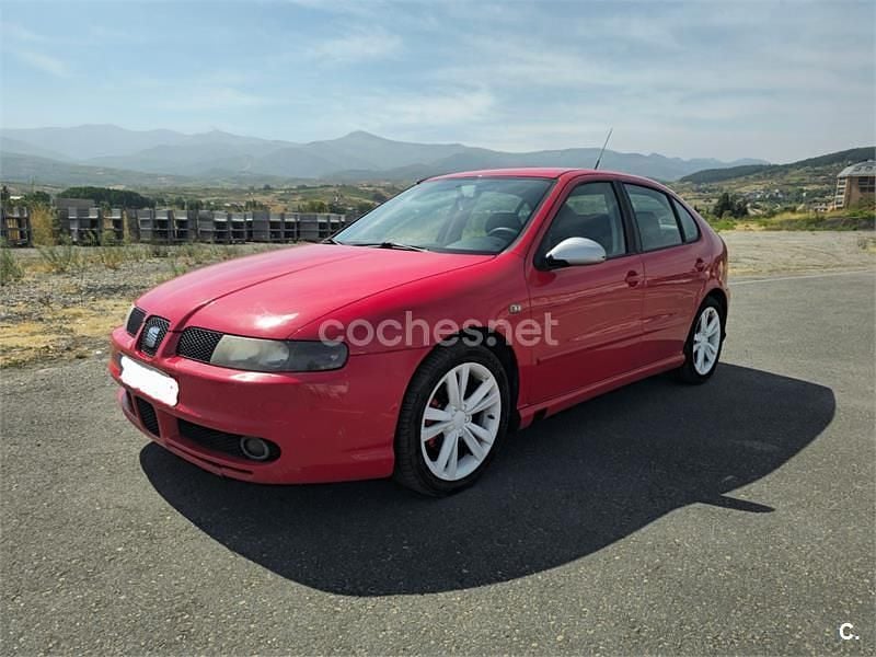 Rojo Usado 2005 Seat Leon FR Berlina | 3300 € (Precio justo) - Imagen 1/4