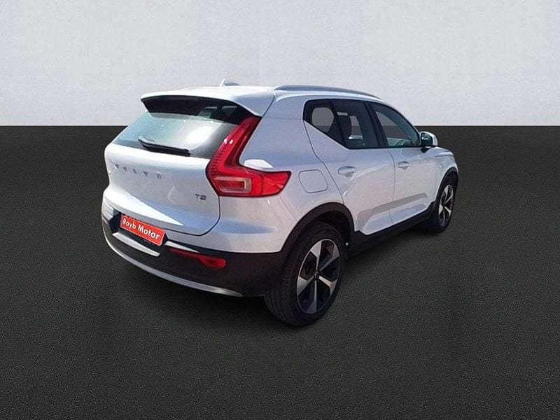 Usado Volvo XC40 Core 129 CV (94 kW) 2023 Blanco SUV