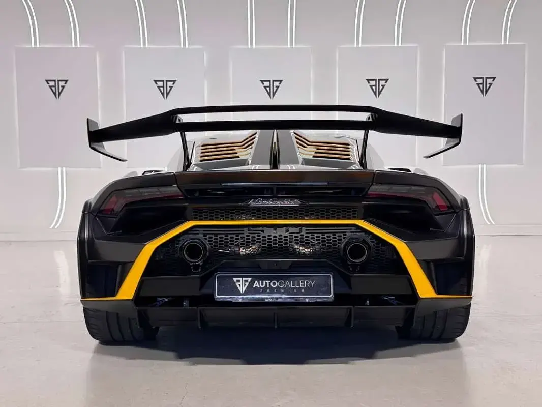 Usado Lamborghini Huracán 640 CV (470 kW) 2024 Negro Coupe