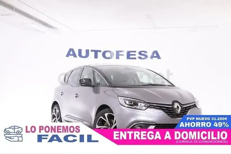 Usado Renault Scénic LIMITED 120 CV (88 kW) 2020 Gris / plata Monovolumen
