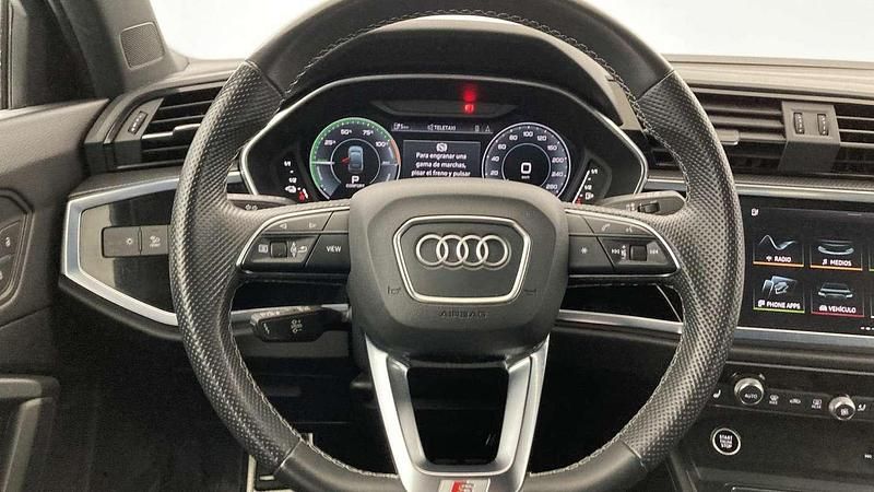 Usado Audi Q3 Sportback S-Line 245 CV (180 kW) 2022 Plateado SUV