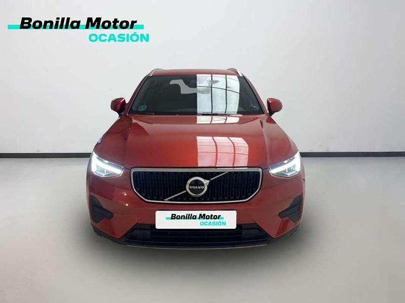 Usado Volvo XC40 Core 129 CV (94 kW) 2023 Rojo SUV