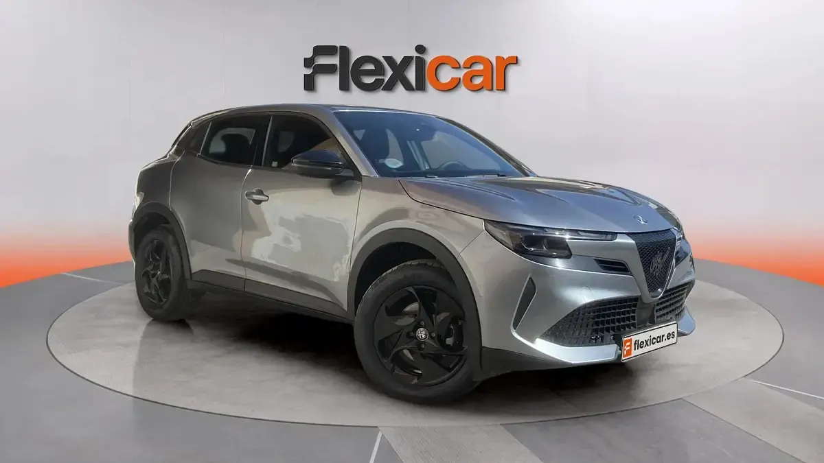 Usado Alfa Romeo Junior 136 CV (100 kW) 2025 SUV