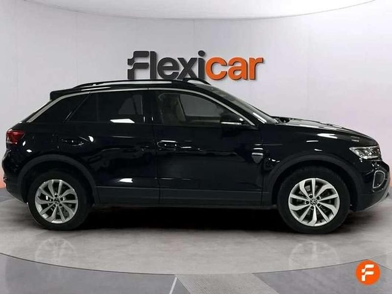 Usado VW T-Roc Life 150 CV (110 kW) 2022 Negro SUV