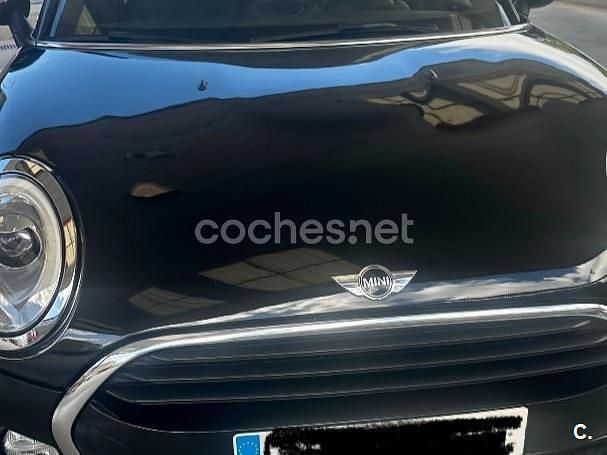 Usado Mini Cooper D Clubman 150 CV (110 kW) 2018 Negro Familiar