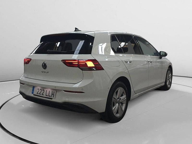 Usado VW Golf VIII Life 131 CV (96 kW) 2020