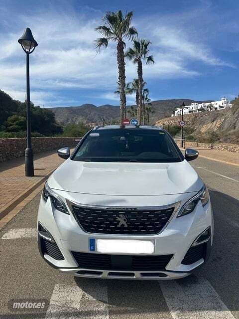 Blanco Usado 2018 Peugeot 3008 GT-line Familiar | 20.000 € (Un poco caro) - Imagen 1/4