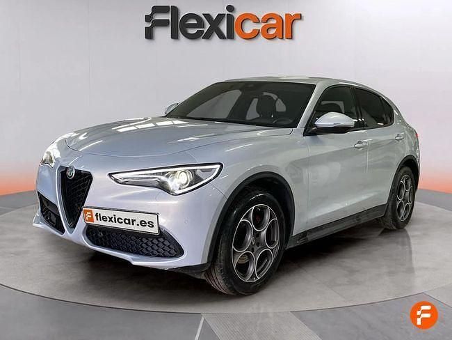Usado Alfa Romeo Stelvio Sprint 200 CV (147 kW) 2022 Gris SUV