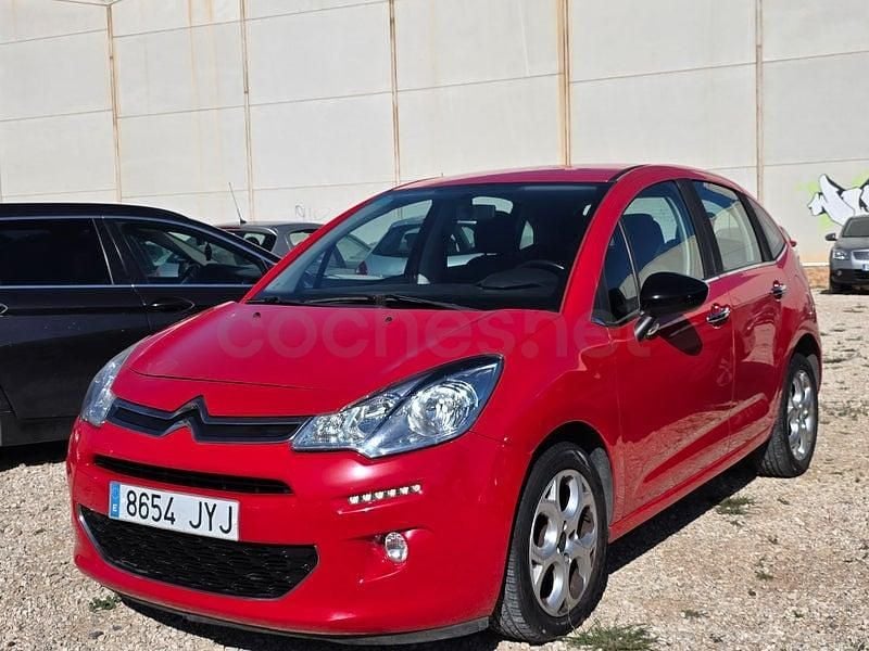 Rojo Usado 2017 Citroën C3 PureTech Berlina | 4750 € (Super precio) - Imagen 1/4