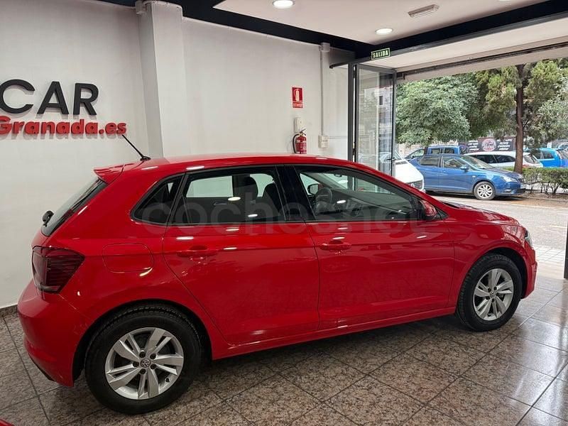 Usado VW Polo Advance 95 CV (69 kW) 2018 Rojo Utilitario