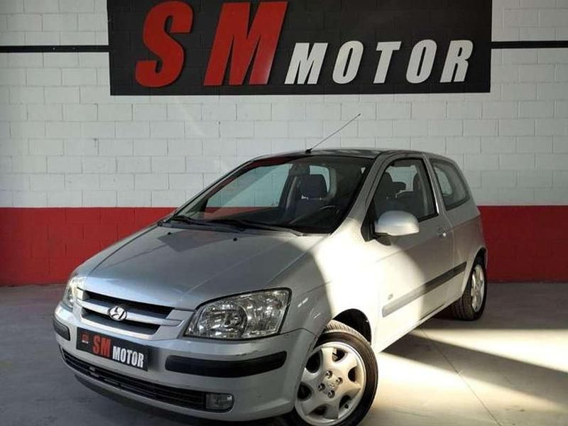 Plateado Usado 2004 Hyundai Getz GLS Utilitario | 3990 € (Precio justo) - Imagen 1/4