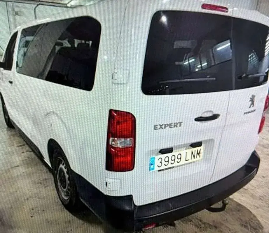 Usado Peugeot Expert S 122 CV (89 kW) 2021 Blanco Van