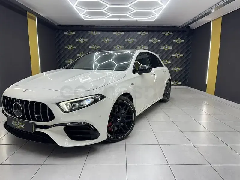 Usado Mercedes A45 AMG 421 CV (309 kW) 2022 Blanco Berlina