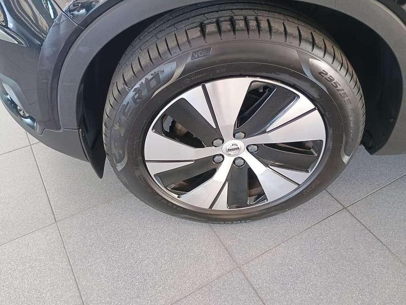 Usado Volvo XC40 Business Edition 163 CV (119 kW) 2021 Negro SUV