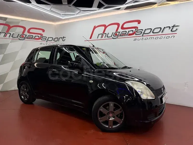Usado Suzuki Swift GL 92 CV (67 kW) 2006 Negro Utilitario