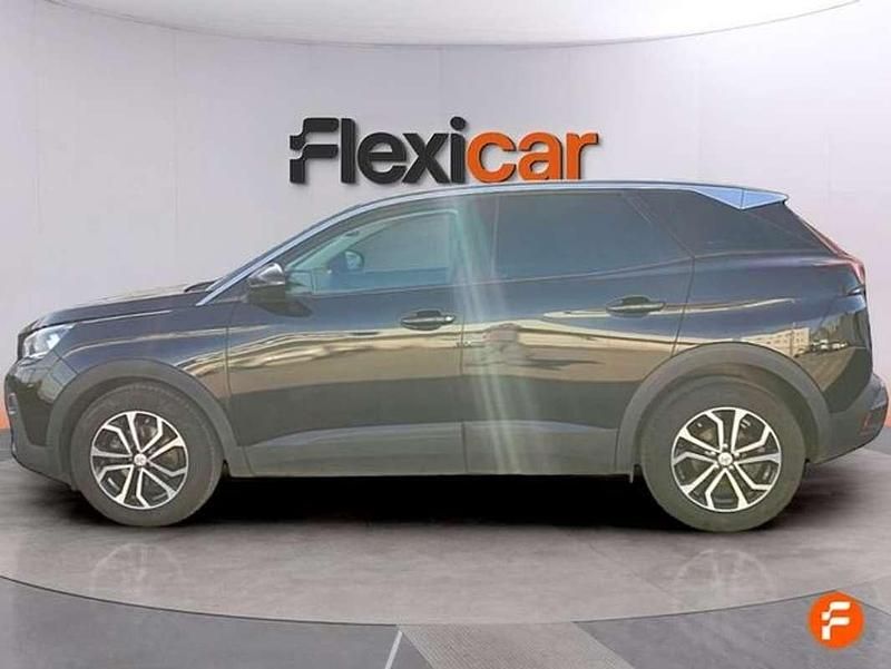 Usado Peugeot 3008 Active 131 CV (96 kW) 2016 Negro Monovolumen
