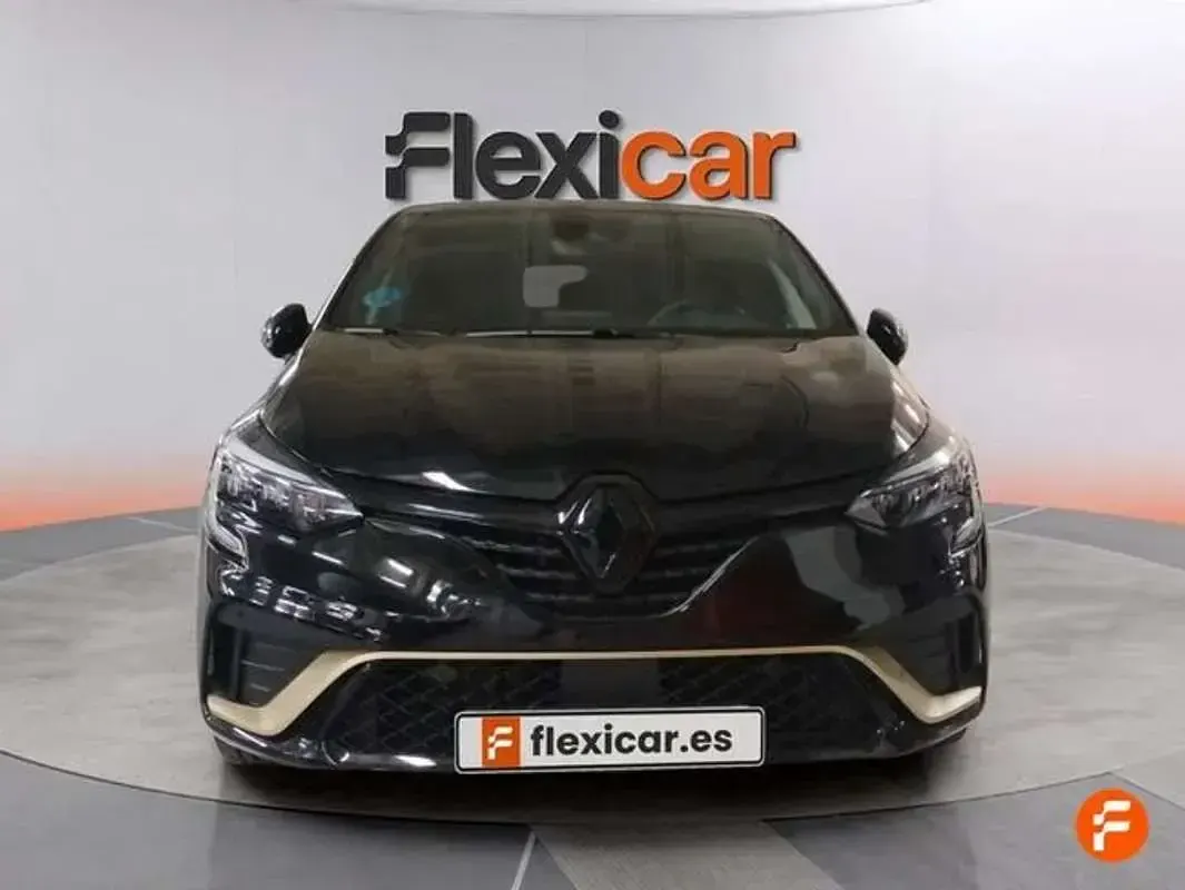 Usado Renault Clio 140 CV (102 kW) 2023 Negro Utilitario
