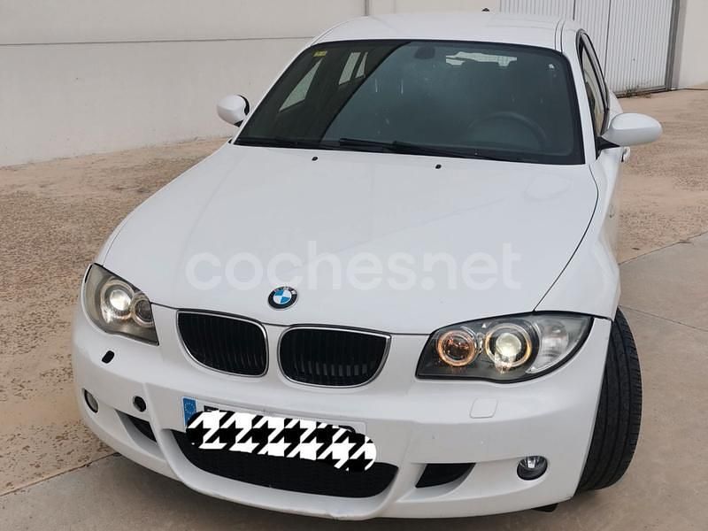 Blanco Usado 2008 BMW 118 Utilitario | 6350 € (Precio justo) - Imagen 1/4