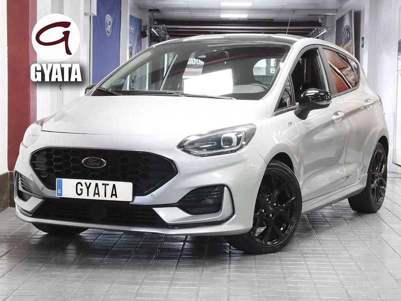 Usado Ford Fiesta ST-Line 125 CV (91 kW) 2023 Plateado Utilitario