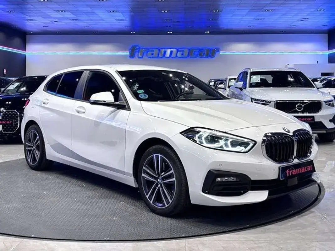 Usado BMW 118 150 CV (110 kW) 2022 Blanco Utilitario