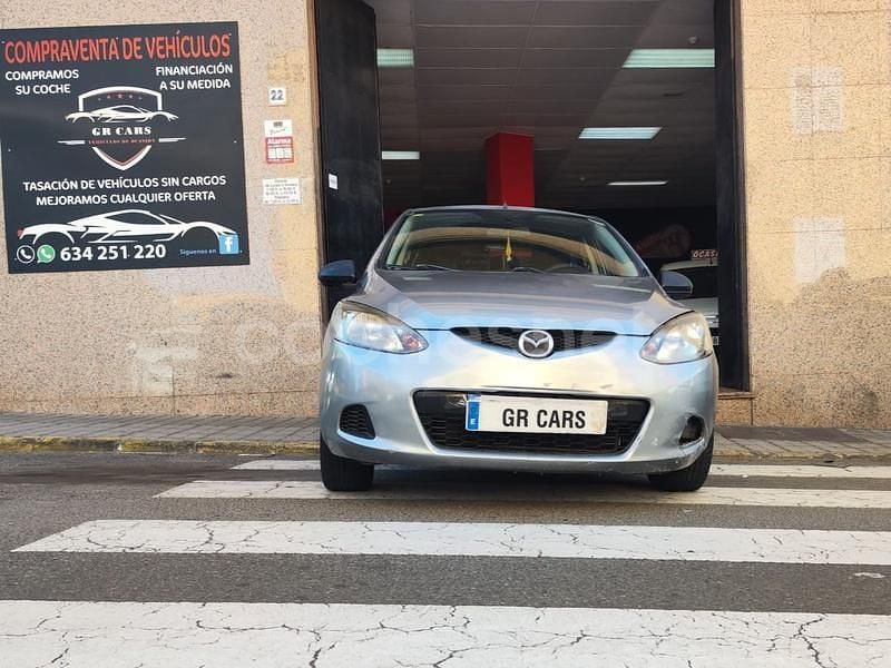 Gris / plata Usado 2010 Mazda 2 Active Berlina | 3500 € (Precio justo) - Imagen 1/4