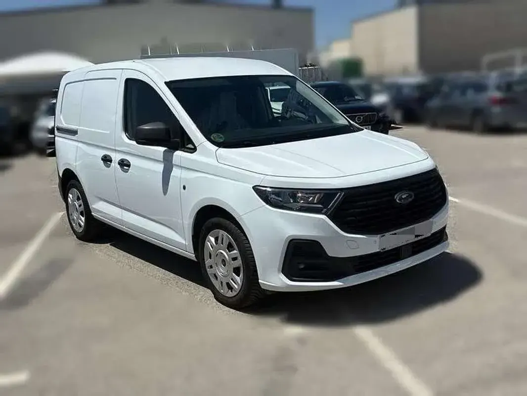 Usado Ford Transit Trend 102 CV (75 kW) 2025 Blanco Van