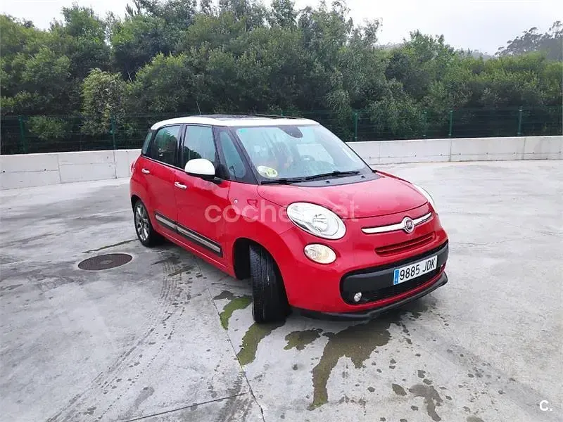 Usado Fiat 500L Pop Star 105 CV (77 kW) 2015 Rojo Monovolumen