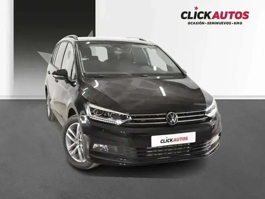 Usado VW Touran 151 CV (111 kW) 2025 Negro Monovolumen