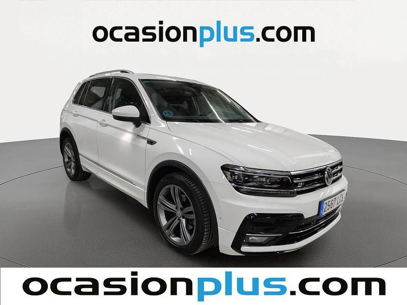 Usado VW Tiguan Sportline 150 CV (110 kW) 2019 Blanco SUV