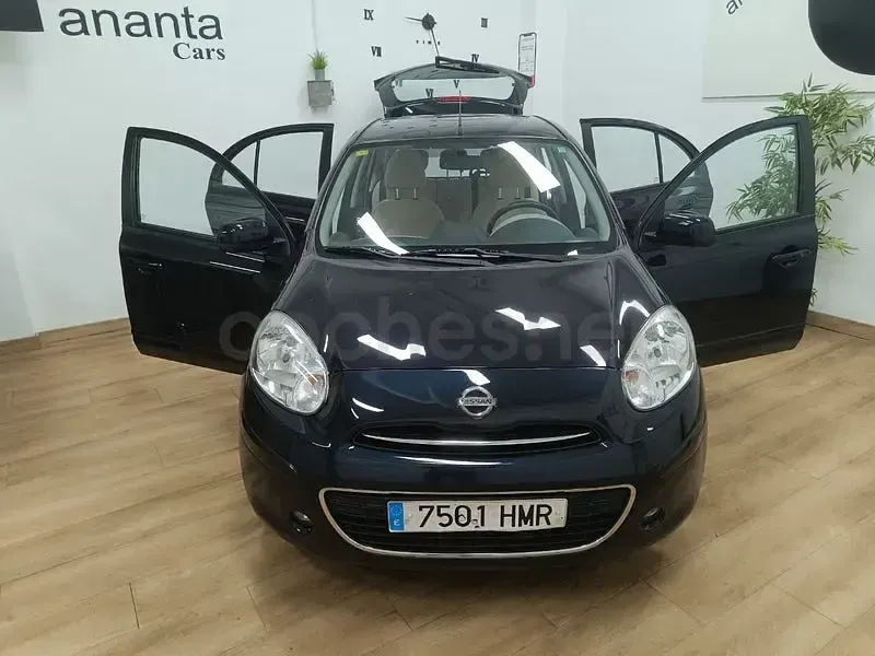 Usado Nissan Micra Premium Edition 80 CV (58 kW) 2012 Negro Utilitario