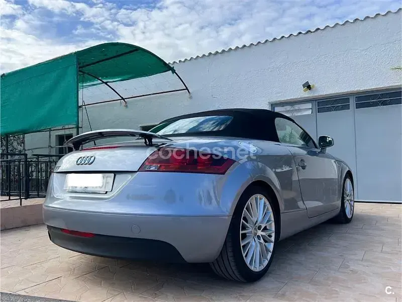 Usado Audi TT Roadster S-Line 200 CV (147 kW) 2007 Gris / plata Descapotable