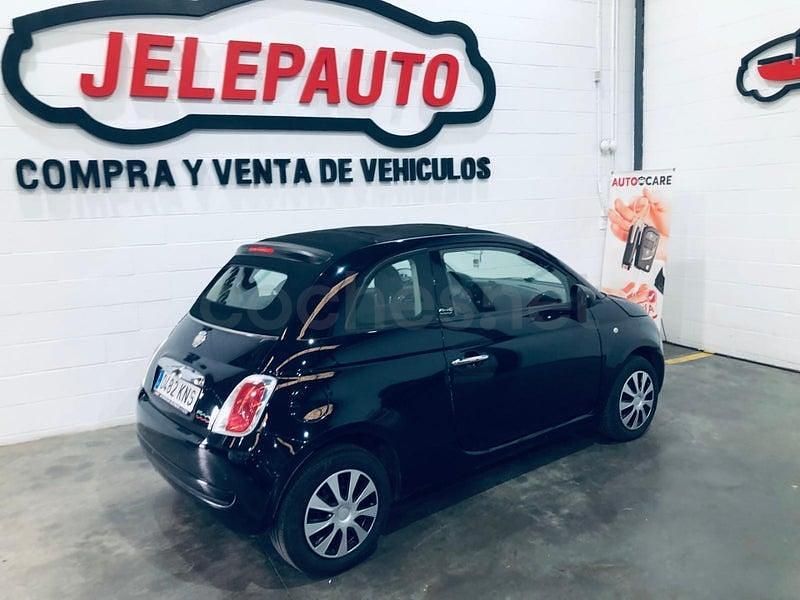 Usado Fiat 500C 69 CV (50 kW) 2011 Violeta / lila Descapotable