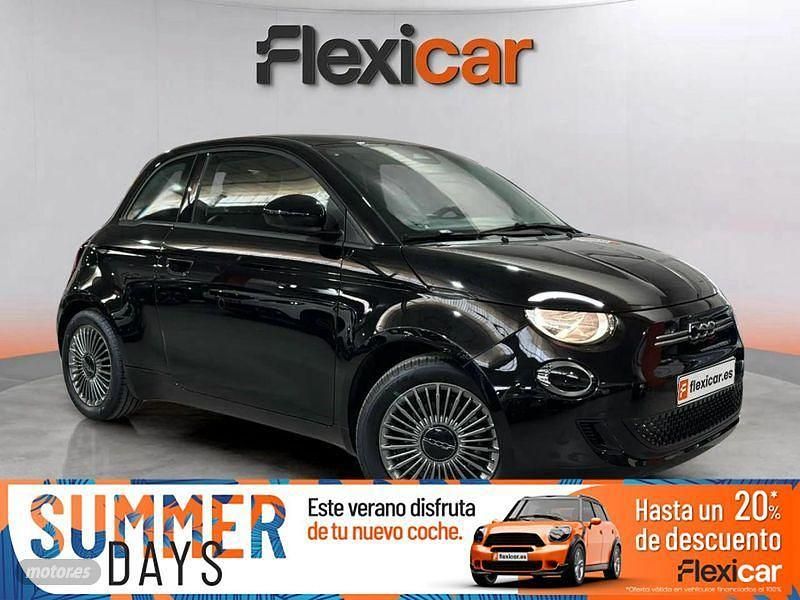 Negro Usado 2022 Fiat 500e Icon Berlina | 13.990 € (Precio justo) - Imagen 1/4