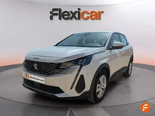 Usado Peugeot 3008 Active 130 CV (95 kW) 2021 Blanco SUV