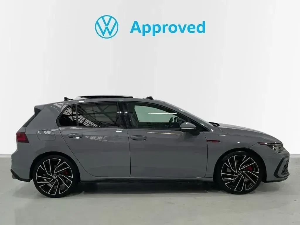 Usado VW Golf VII GTI 245 CV (180 kW) 2021 Gris Utilitario