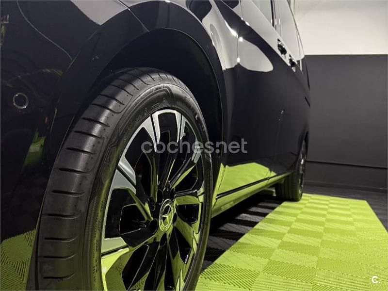 Usado Mercedes V250 Avantgarde 190 CV (139 kW) 2024 Negro Monovolumen