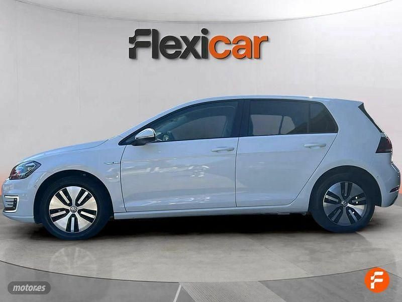Usado VW Golf VII 136 CV (100 kW) 2019 Blanco Berlina