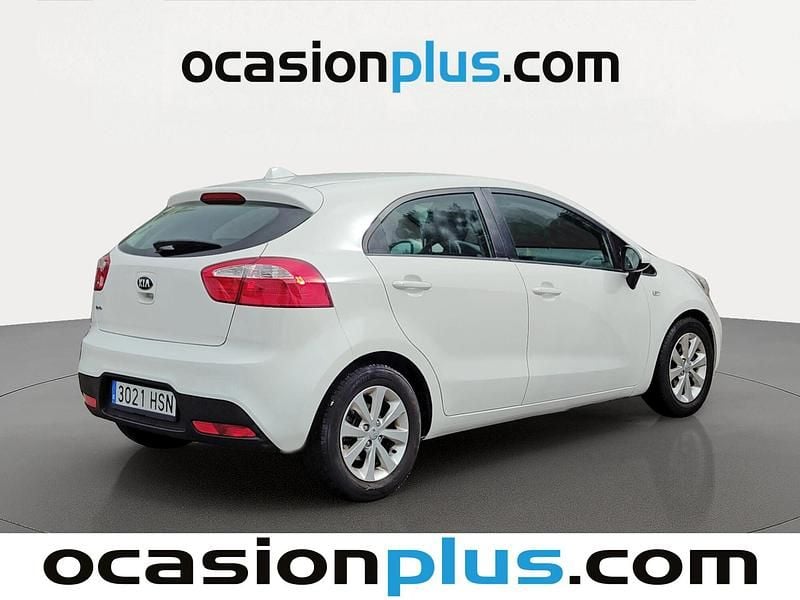 Usado Kia Rio 86 CV (63 kW) 2013 Blanco Utilitario