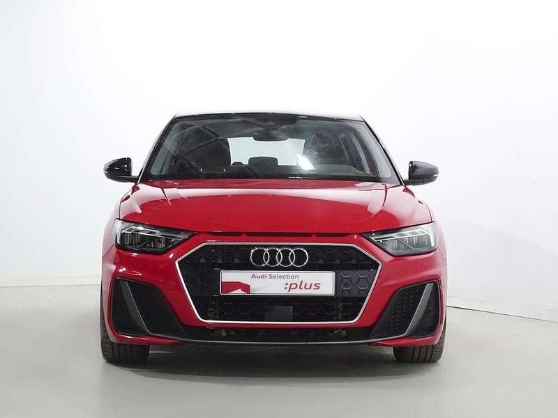 Usado Audi A1 Sportback 110 CV (80 kW) 2022 Rojo Utilitario