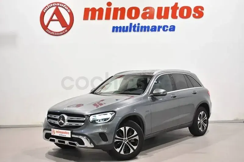 Usado Mercedes GLC300e 320 CV (235 kW) 2020 Gris / plata SUV