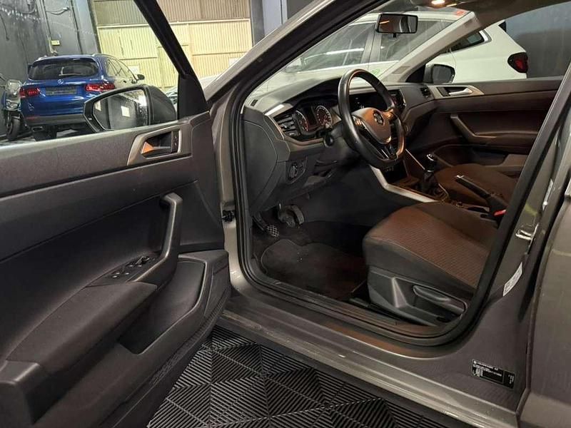 Usado VW Polo Advance 95 CV (69 kW) 2019 Marrón Utilitario