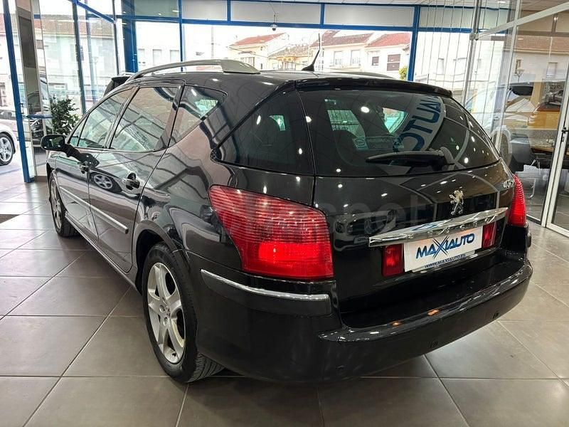 Usado Peugeot 407 Sport 136 CV (100 kW) 2004 Negro Familiar