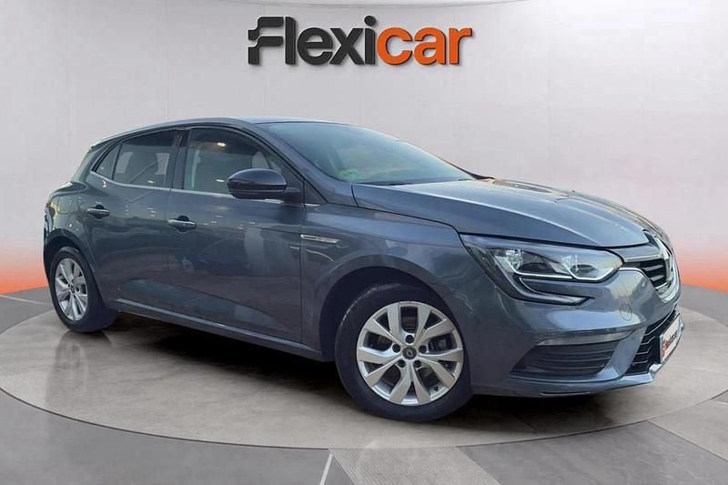 Gris Usado 2020 Renault Mégane IV LIMITED Berlina | 11.990 € (Buen precio) - Imagen 1/4