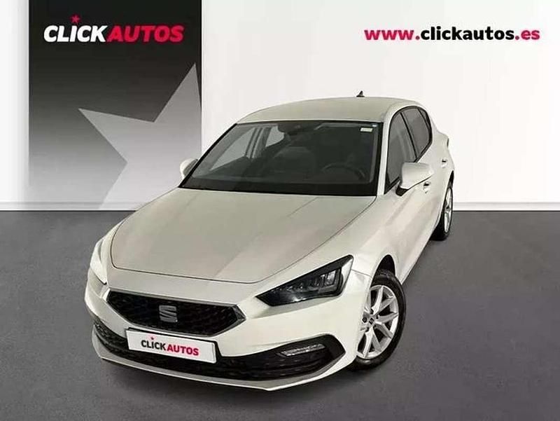 Usado Seat Leon Style 111 CV (81 kW) 2024 Blanco Utilitario