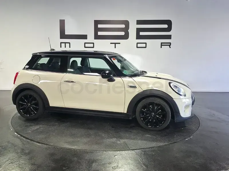 Usado Mini Cooper D 116 CV (85 kW) 2015 Blanco Utilitario