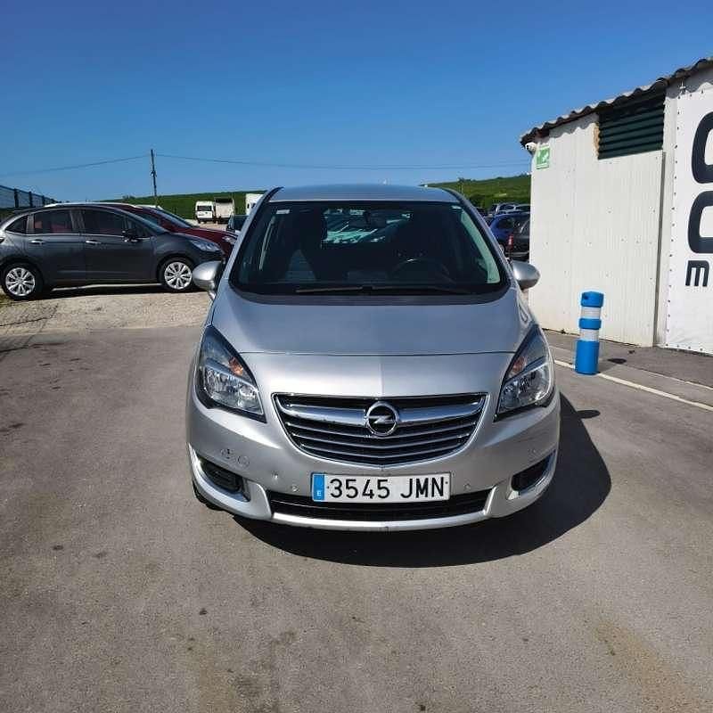 Usado Opel Meriva Excellence 140 HP (102 kW) 2016 Cinzento Monovolume
