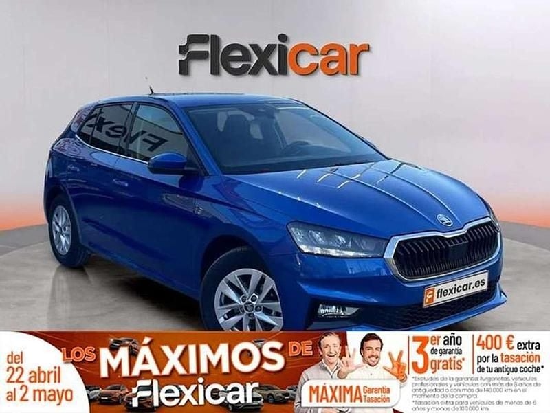 Usado Skoda Fabia 95 HP (69 kW) 2025 Azul Citadino