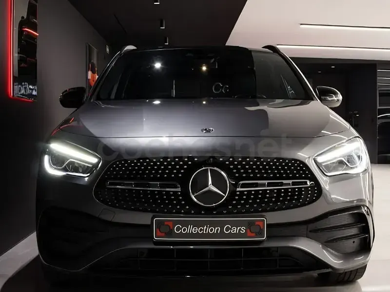 Usado Mercedes GLA220 190 CV (139 kW) 2020 Gris / plata SUV